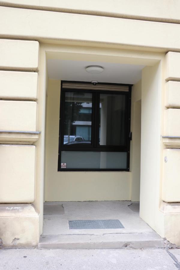 וינה Schottenring City Stock Exchange Apartments מראה חיצוני תמונה